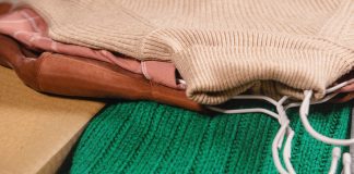 Fast fashion resale recycling second hand