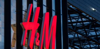 H&M has reported a sizeable drop in third-quarter profits following its decision to leave the Russian market and a fall in consumer spending amid soaring inflation.