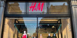 H&M Regent Street - is this the UK's best H&M store? Russia