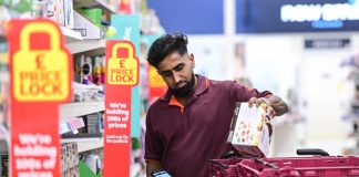 Sainsbury’s recruits 18,000 seasonal workers