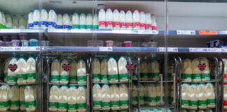 milk supermarket price cuts