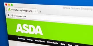 Asda workers opposed to new contract hand in petition